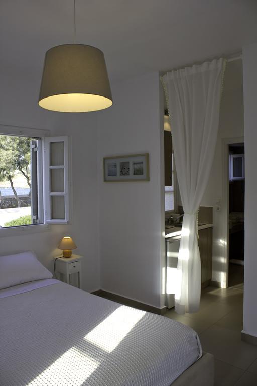 Almira Suites - Seafront - Naousa  Bagian luar foto