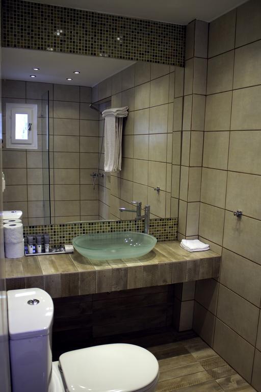 Almira Suites - Seafront - Naousa  Bagian luar foto