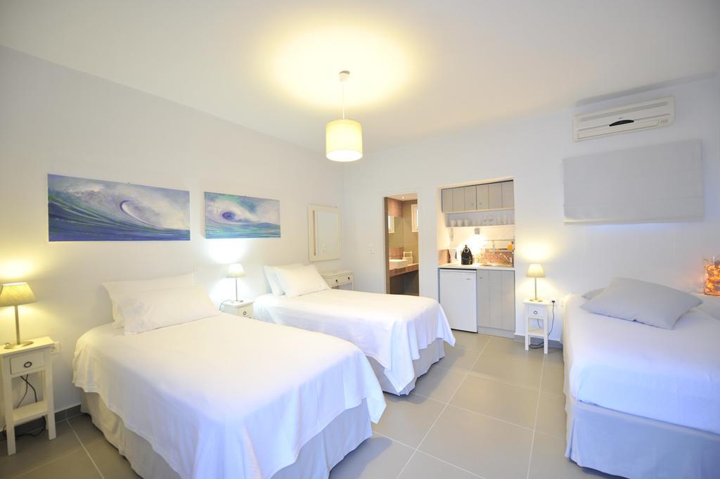 Almira Suites - Seafront - Naousa  Bagian luar foto