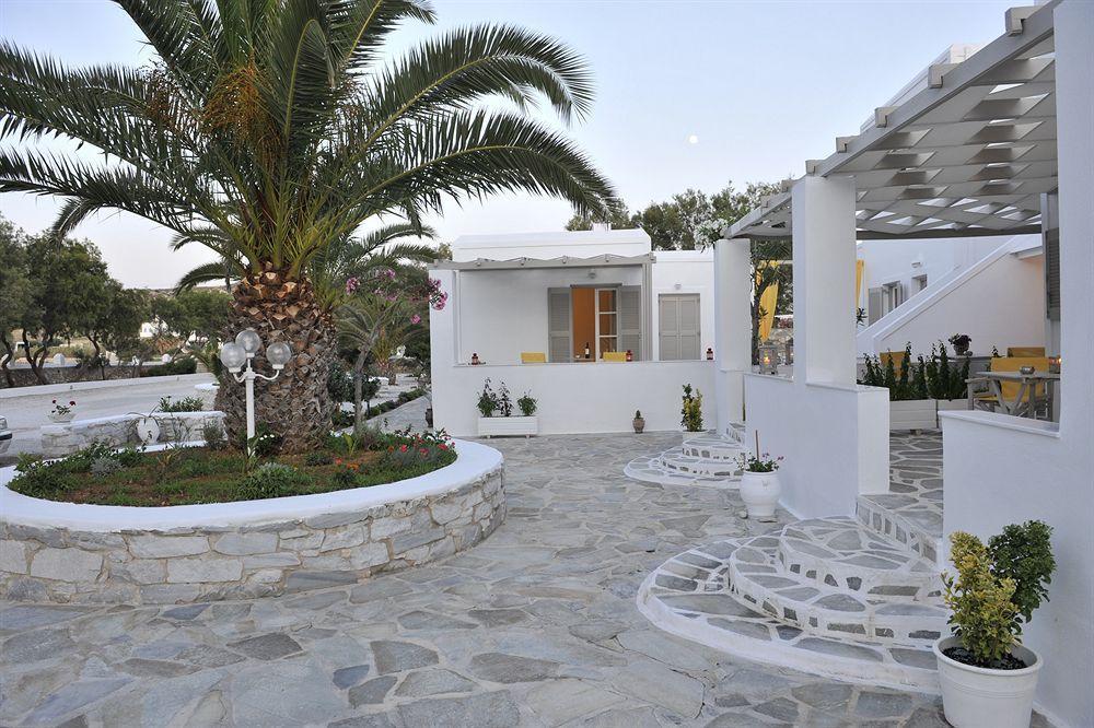Almira Suites - Seafront - Naousa  Bagian luar foto