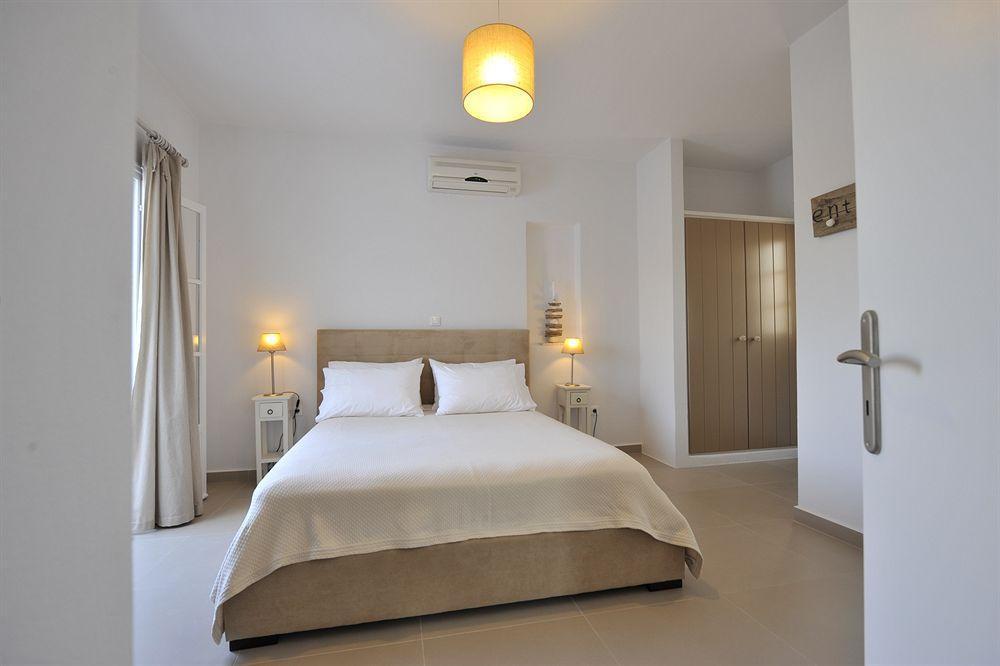 Almira Suites - Seafront - Naousa  Bagian luar foto